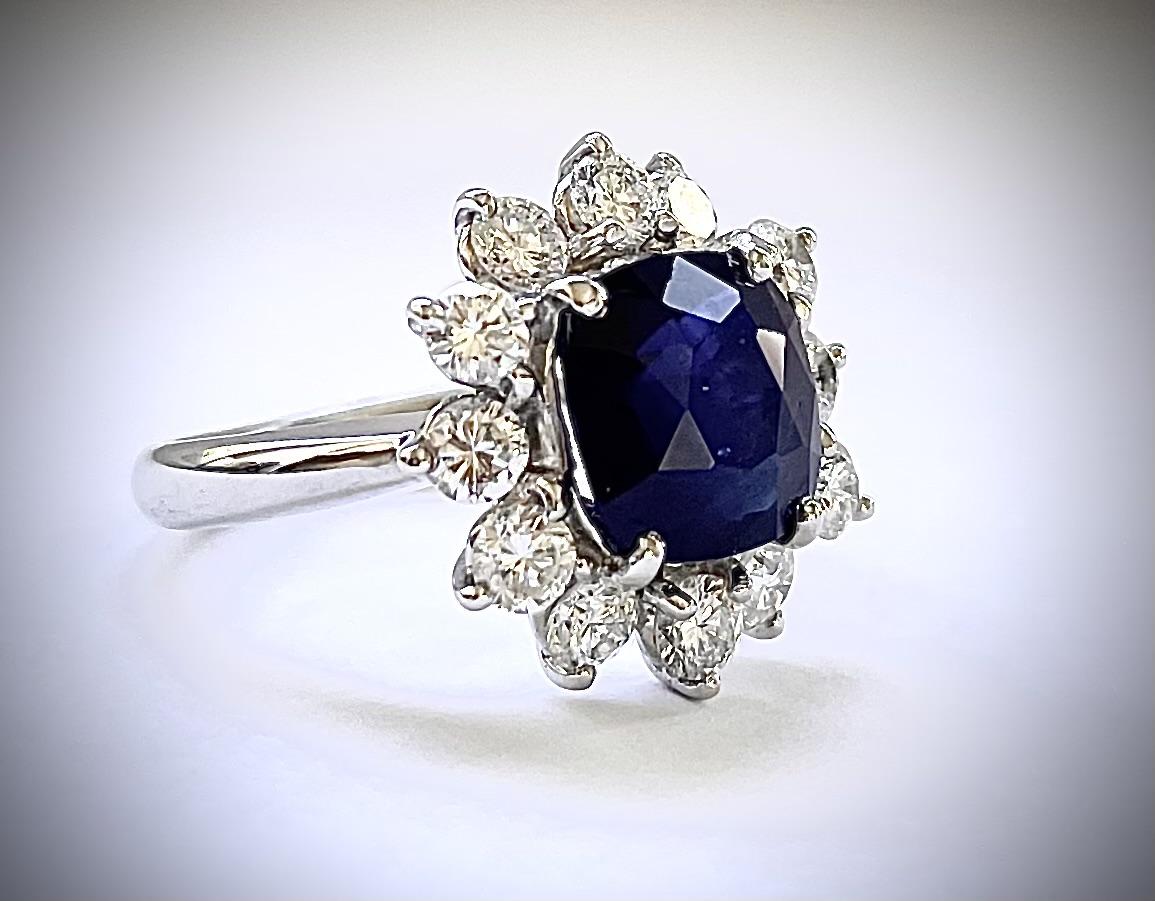 Sapphire — 4.45ct sapphire · 1.48ct diamond, Platinum